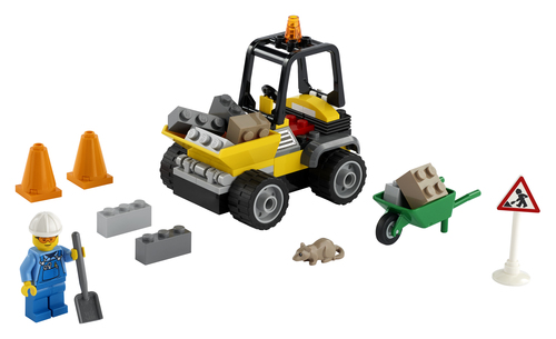 foto del contenuto montato del set lego comprendente ruspa da cantiere, minifigure, topolino, segnaletica stradale e mattoni